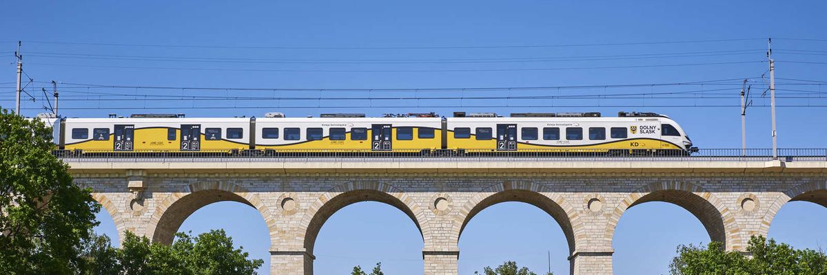 Koleje „odmrożone” na dobre. KD jeszcze nigdy nie przewiozły tylu ludzi
