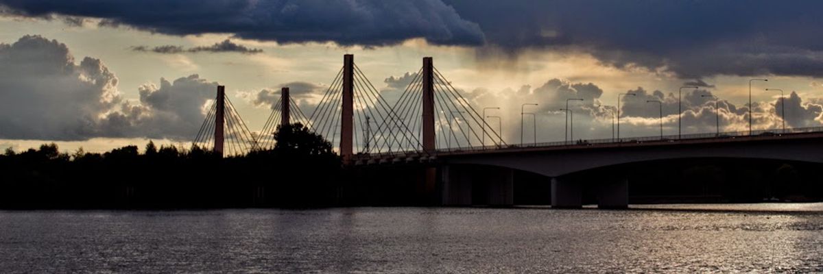 Alerty hydrologiczne dla Dolnego Śląska. Do kiedy będzie padać we Wrocławiu? [22.08.2022]