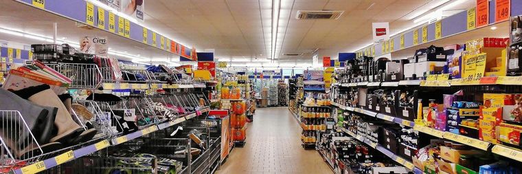 Чи будуть відкриті магазини в останню неділю серпня?