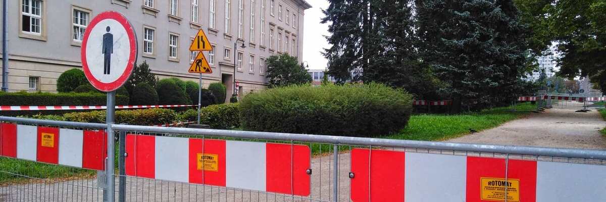 Wrocław: Ruszyły prace na bulwarze Kaczyńskich. Co tam się zmieni? [ZDJĘCIA]