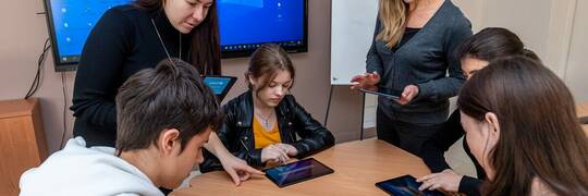 40 wrocławskich szkół dostało tablety i laptopy dla uczniów z Ukrainy