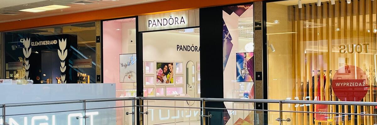 Wyjątkowe kolekcje od Pandory w Galerii Dominikańskiej