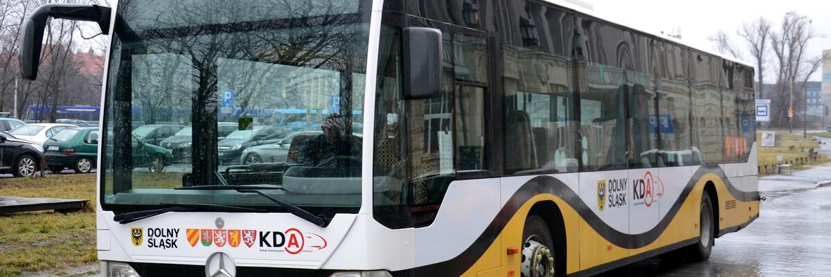 Koleje Dolnośląskie uruchamiają trzy nowe połączenia do miejscowości, w których pociągu nie widziano od lat