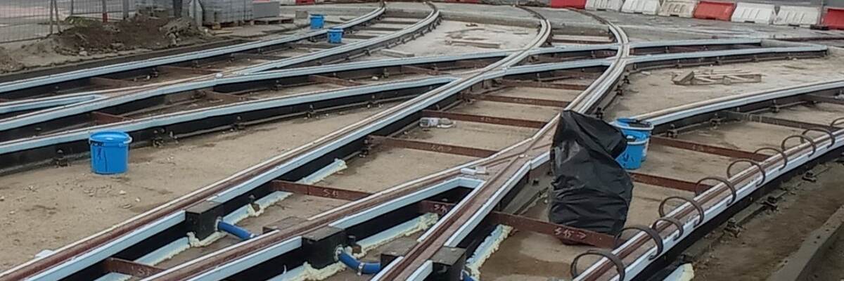 Robotnicy zaskoczyli pasażerów MPK. Remont pętli „Poświętne” ruszył dzień wcześniej