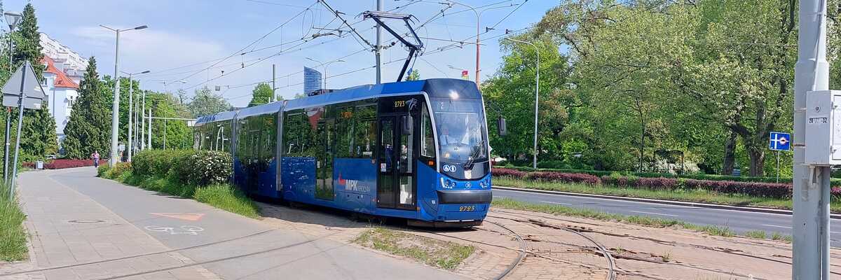 Tramwaj na Psie Pole. Osiem firm wystartowało w przetargu na studium