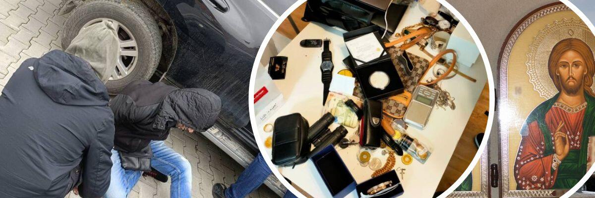 Wrocław: Grupa włamywaczy rozbita. Policjanci pokazali co ukradli z mieszkań [ZDJĘCIA]