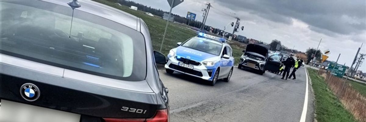 Samochód skradziony w Holandii odnalazł się na Autostradowej Obwodnicy Wrocławia [ZDJĘCIA]