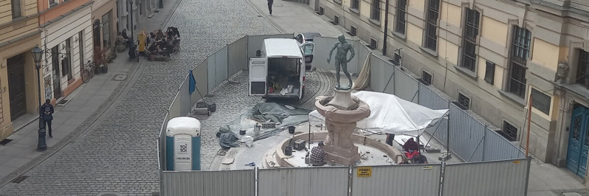 Koniec remontu fontanny z Szermierzem. We wtorek wielkie otwarcie! [ZDJĘCIA]