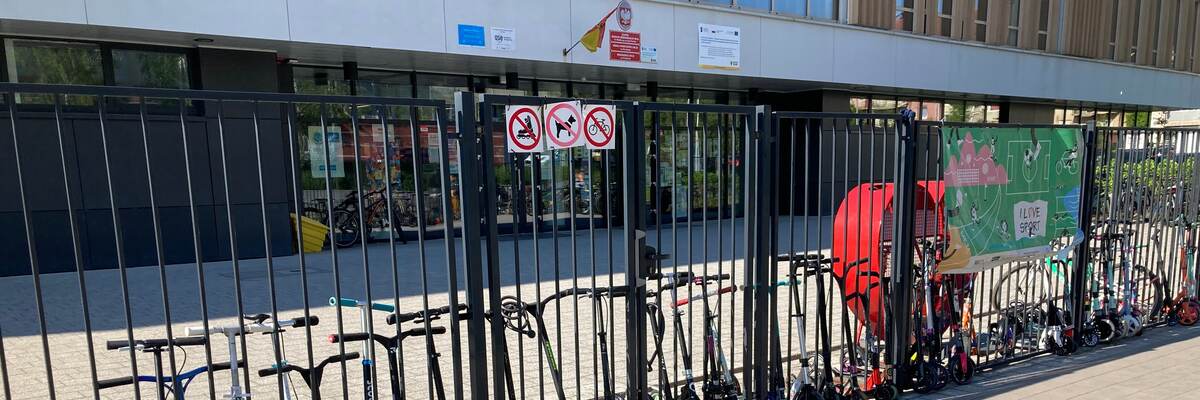 Wrocław: Uczniowie masowo przystąpili do „Rowerowego Maja”. W jednej z klas frekwencja wyniosła 99,5%