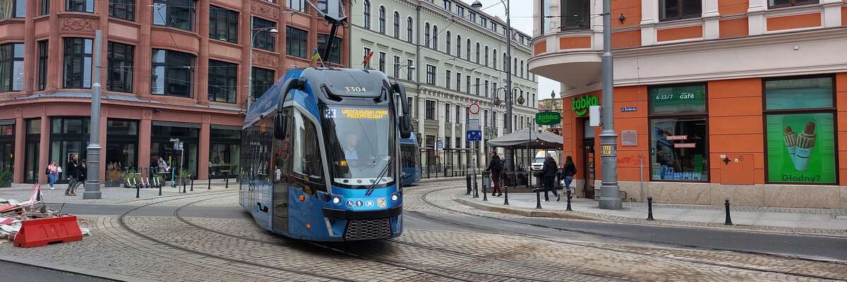 Wrocław: Brak przejazdu przy Operze. Tramwaje 6, 7, 17, 23 do końca dnia pojadą objazdami