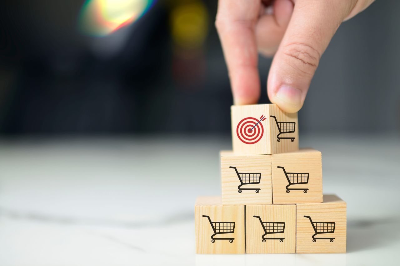 Jak pozyskać klienta na usługi? Wybierz marketing w internecie