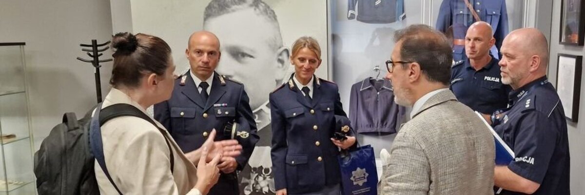 Włoscy policjanci będą patrolować Wrocław. Międzynarodowy partol przypilnuje porządku na Starym Mieście