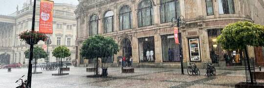 Synoptycy ostrzegają przed dwudniową ulewą we Wrocławiu