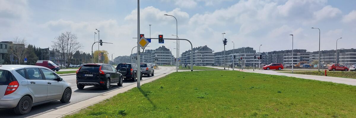 Wrocław: Nikt nie chce zaprojektować nowych miejsc parkingowych na Jagodnie