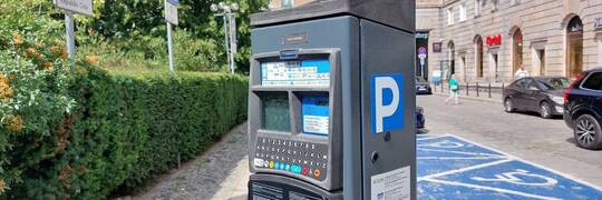 Wrocław: Od czwartku nowa metoda płacenia za parkowanie. Kierowcy już mogą ściągnąć aplikację