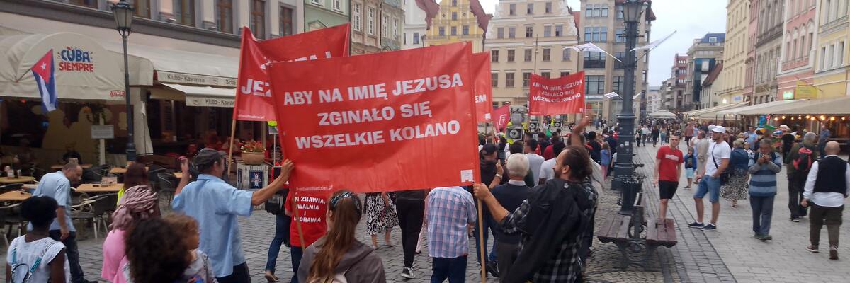 Marsz dla Jezusa przeszedł przez Wrocław [ZOBACZ ZDJĘCIA]
