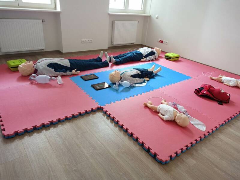 Sala do ćwiczeń pierwszej pomocy