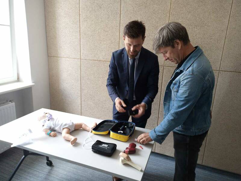 Akcesoria do nauki doszpikowego podawania leków