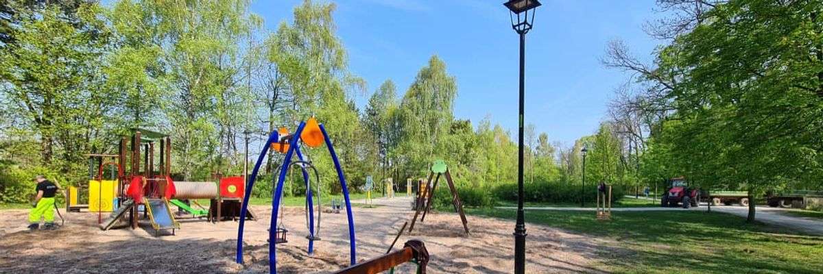 Wrocław: Będzie oświetlenie kolejnego parku. Jest też plan na jego elektryfikację