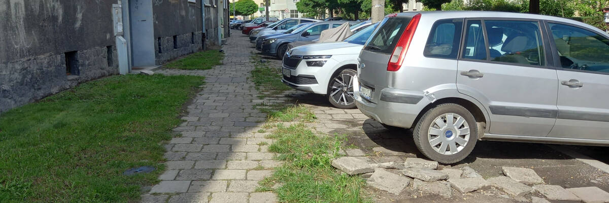 Rusza remont na Tarnogaju. Będzie nowy chodnik i miejsca parkingowe