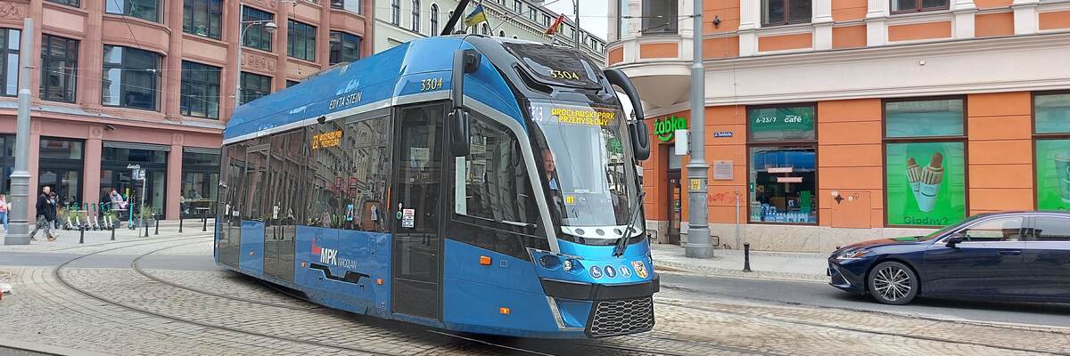 MPK w Majówkę. Jak we Wrocławiu jeżdżą tramwaje i autobusy?