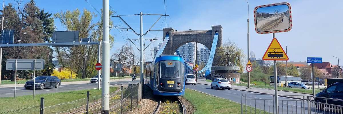 Wrocław: Linie 1 i 4 zawieszone; 2 i 10 zmienią trasy