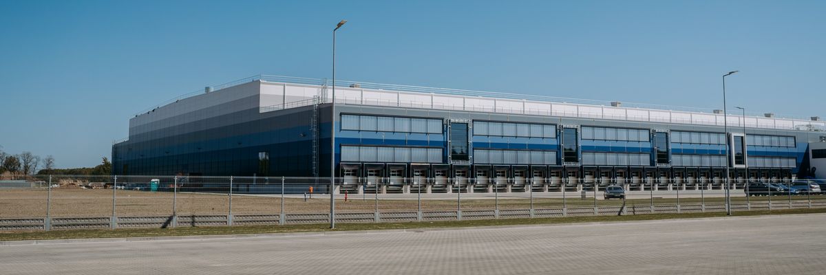 Lidl buduje pod Wrocławiem nowe centrum logistyczne. Wiemy, ile mają zarabiać pracownicy