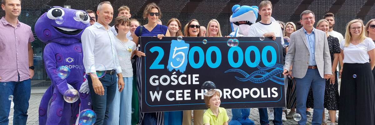2,5 miliona osób odwiedziło wrocławskie Hydropolis. Jubileuszowi goście dziś przekroczyli bramkę [ZDJĘCIA]