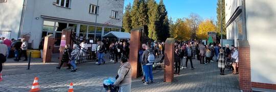 Jak dojechać na Cmentarz Osobowicki? Gdzie parking na Osobowicach? [WSZYSTKICH ŚWIĘTYCH WE WROCŁAWIU]