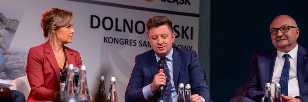 Dolnośląski Kongres Samorządowy. Politycy i eksperci debatowali o Ukrainie, Unii i służbie zdrowia