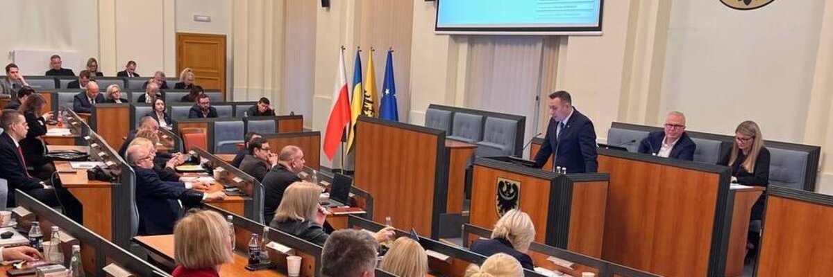 Sejmik Województwa Dolnośląskiego uchwalił budżet na 2025 rok. Co w planach?