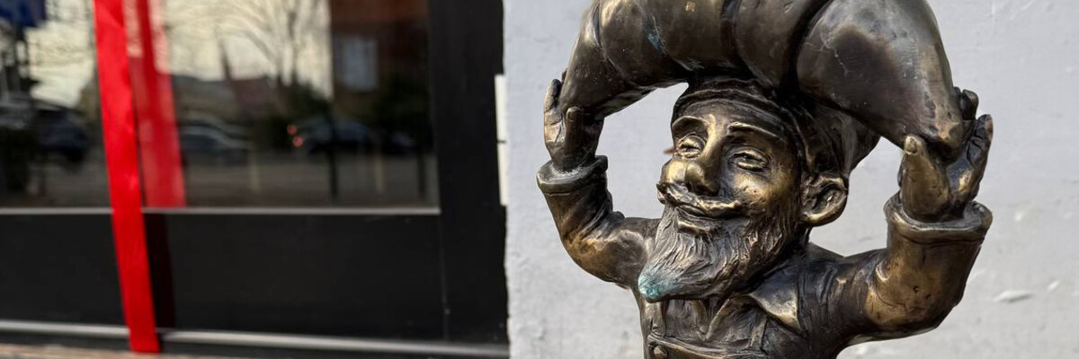 Wrocław ma nowego krasnala. „Przybył z dalekiego Lwowa”
