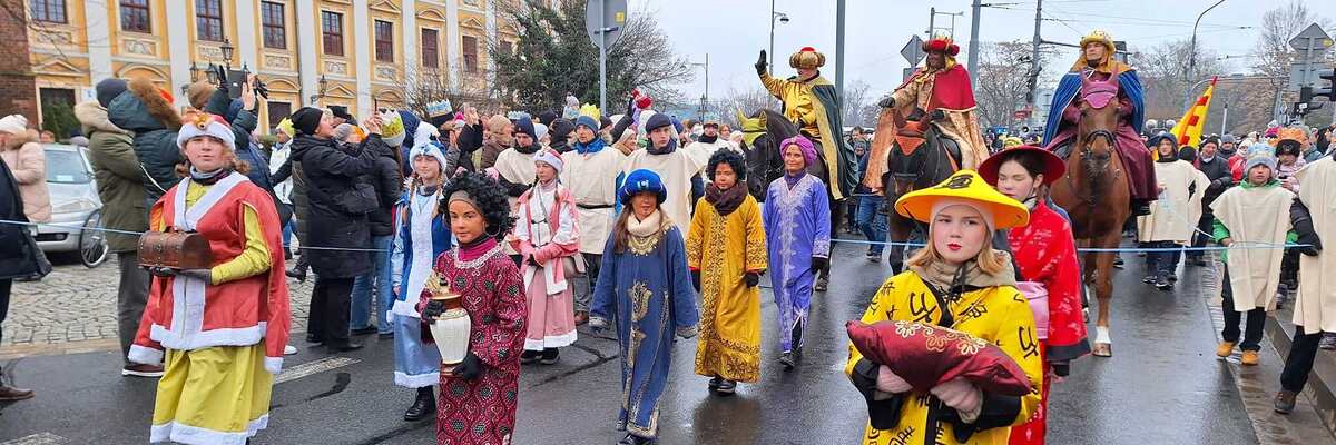Ulicami Wrocławia przejdzie Orszak Trzech Króli. Pójdzie w nim m.in. król Bolesław Chrobry! [TRASA, GODZINY]