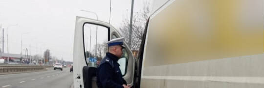 Wrocław: Policjanci masowo kontrolowali samochody kurierów. O co chodziło w w akcji „Przesyłka”?