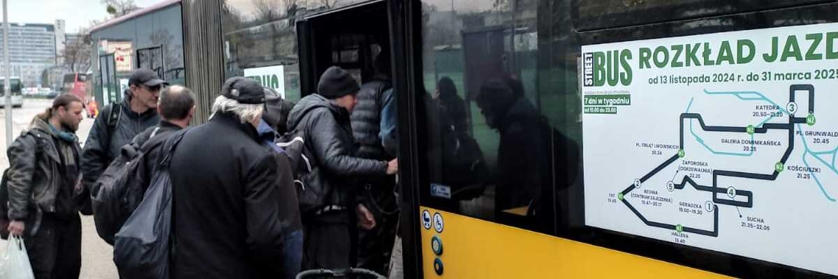 Wrocławski Streetbus zakończył działalność. Wydał 16 tys. ciepłych posiłków