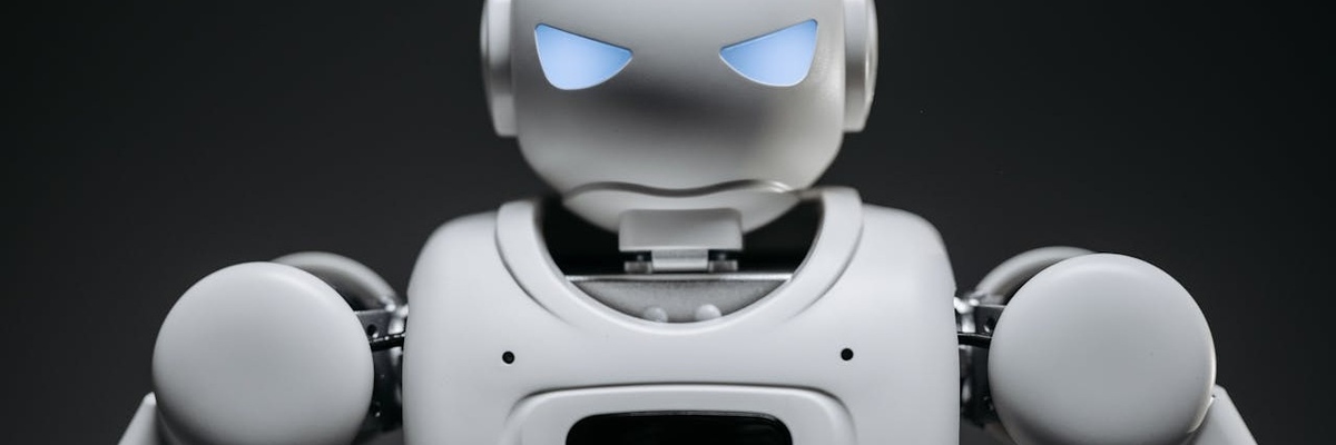 Walki robotów na Politechnice Wrocławskiej. Zawodnicy zostaną wyposażeni w piły, noże i młoty
