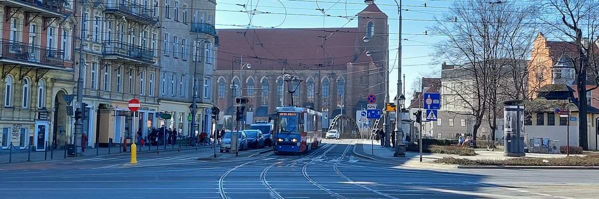 W weekend wymiana szyn na moście Piaskowym. Tramwaje pojadą objazdem