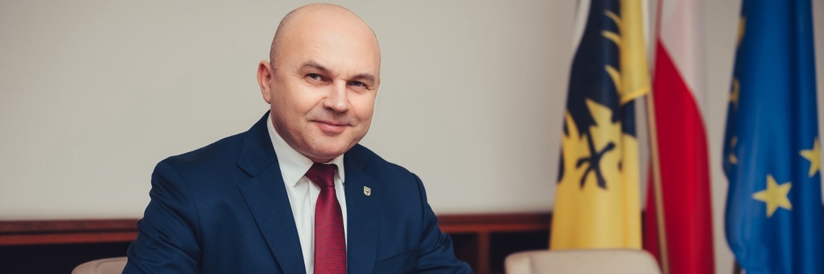 Pierwszy rok Zarządu Województwa Dolnośląskiego. Wicemarszałek Bochnak: „Udało nam się wiele osiągnąć i widać to gołym okiem”