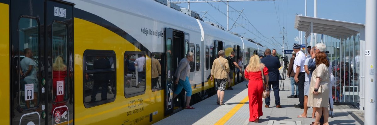 Nowy przystanek w Kunicach już działa. 15 minut od atrakcyjnego turystycznie jeziora