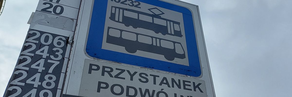 Niespodziewana zmiana lektora w MPK Wrocław. Oto nowe głosy [POSŁUCHAJ]