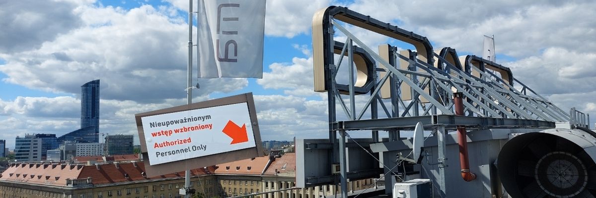 Weszliśmy na dach wrocławskiej Renomy. Zobacz, jak wyglądają miejsca niedostępne dla klientów [ZDJĘCIA]