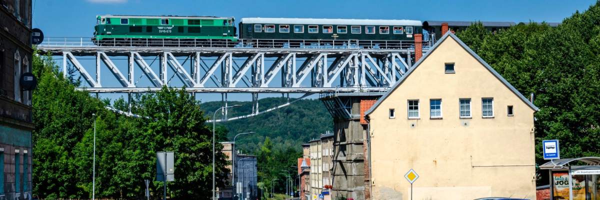 Kolejowe zakończenie wakacji. Są jeszcze bilety na wycieczki krajoznawcze po Dolnym Śląsku
