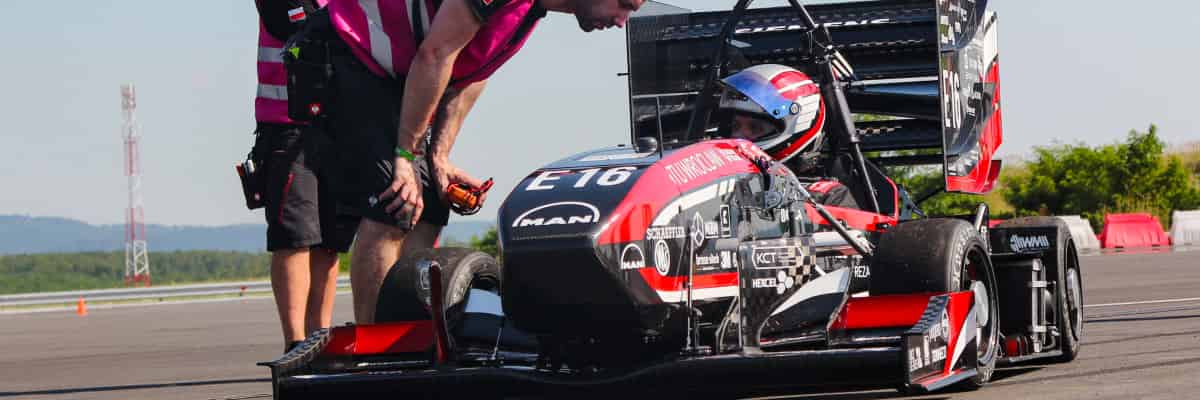 Gaz do dechy i na najwyższy stopień podium – PWR Racing Team wygrywa Formula Student Easter! [GALERIA ZDJĘĆ]