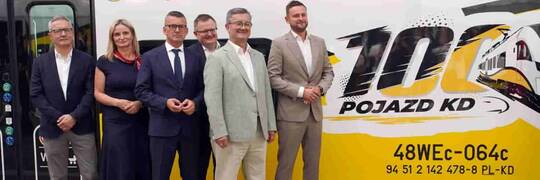 Setny pociąg Kolei Dolnośląskich wyjechał na tory. Milionowe inwestycje i sukces współpracy z PESĄ