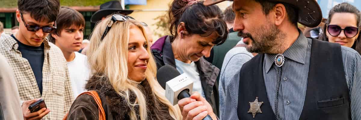Tłumy na Student Day na Partynicach. Wyścigi w klimacie Dzikiego Zachodu