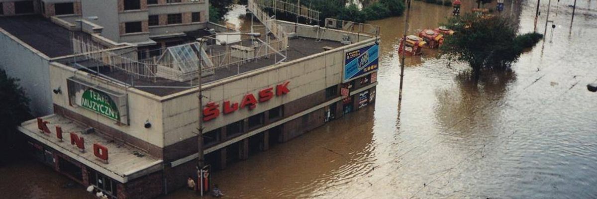 Wrocławianie wspominają powódź tysiąclecia. Minęło 25 lat